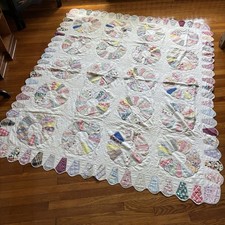 Vintage Dresden Plate Patchwork Quilt As Is Worn Cutter Scalloped Edge