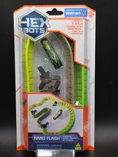 HEXBUG Nano Flash Starter Set - Green Nano with flexible Jelly Walls