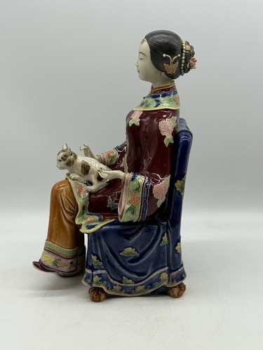 Chinese Lady Sitting in Chair Petting Cat Ceramic/Porcelain Statue Detailed 10" - Picture 10 of 16