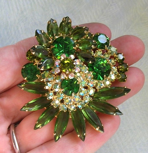 VINTAGE JULIANA RHINESTONE BROOCH PIN, OLD JULIANA JEWELRY