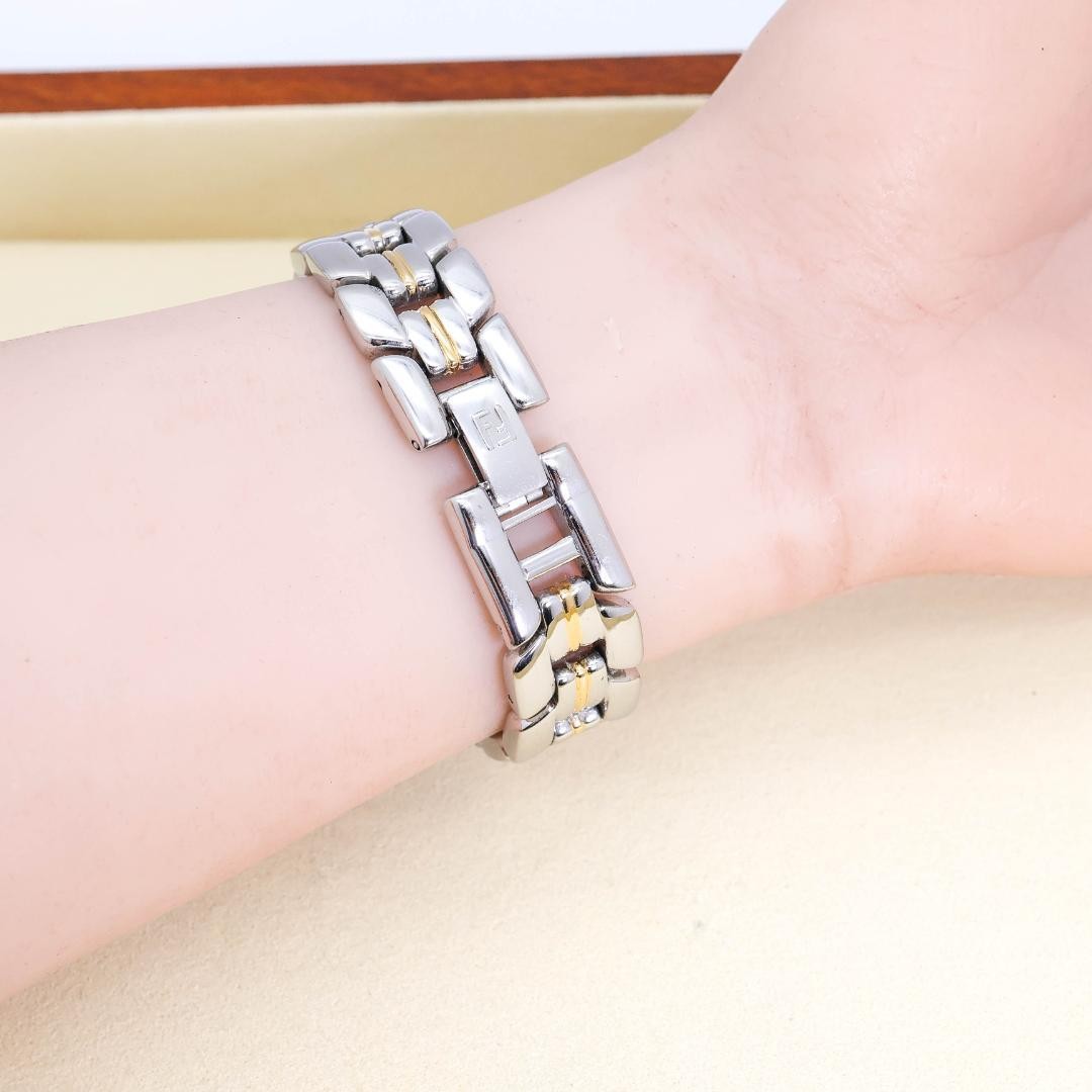 FENDI Watch 980L 11P Diamond Shell Ladies Fendi,17799 thumbnail 4