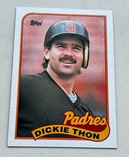1989 Topps San Diego Padres Baseball Card #726 Dickie Thon