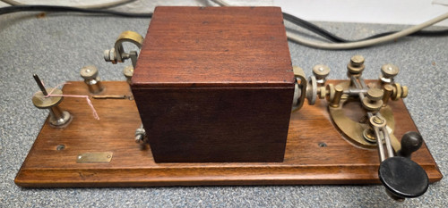 Western Electric Telegraph Box Relay & Key on Board 150 Ohms Nice Condition