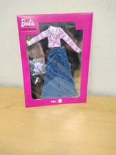 Happenin' Hair. 41 BARBIE THE FASHION COLLECTION DRESSES