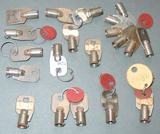 20 Vintage Round Tubular Barrel Keys Locksmith Supply Security Vending Lot USA