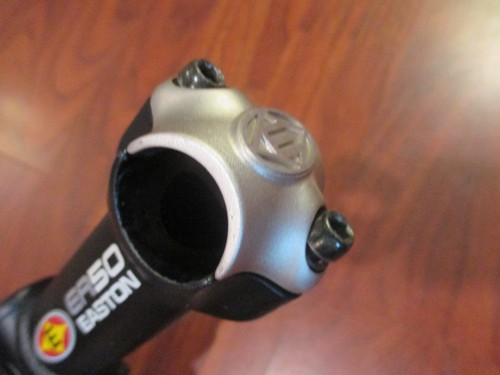 EASTON EA50 1 1/8 x 120 x 26 x 6 DEGREE STEM - Picture 2 of 3