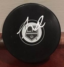 Trevor Lewis Autographed Signed Logo Puck Los Angeles Kings
