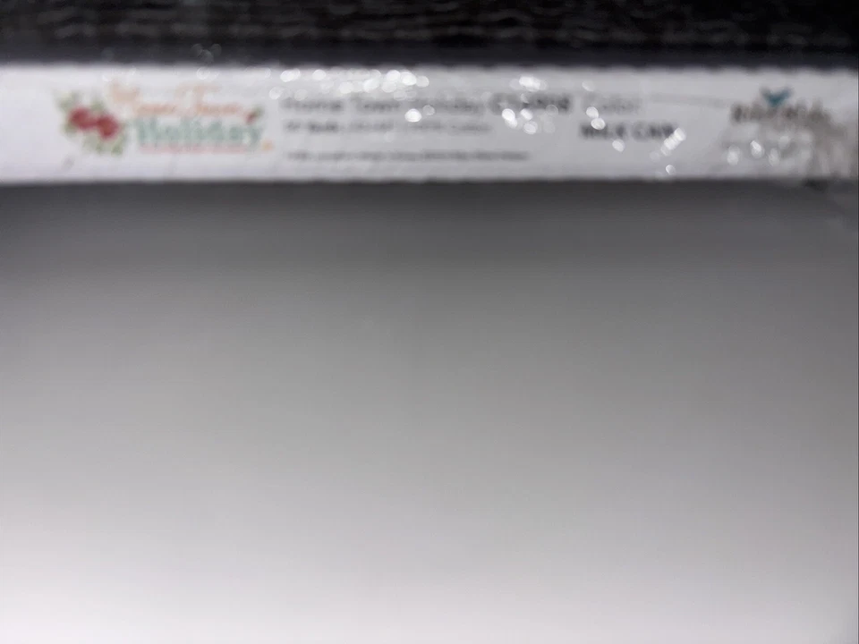 RILEY BLAKE Home Town Holiday 10 Yards Of Fabric Christmas Quilting Milk Can - Image 4 of 4