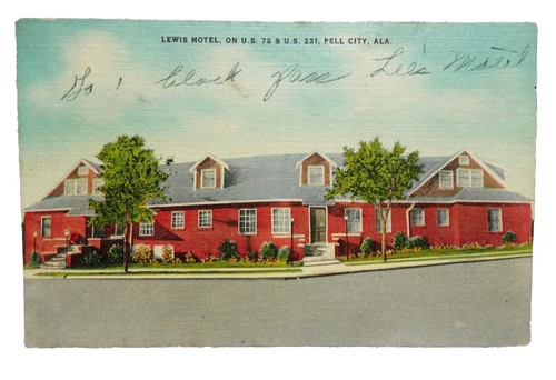 Collectible Vintage Stamp – National Emblem Design, Red & Green with Gold Border - Picture 1 of 2