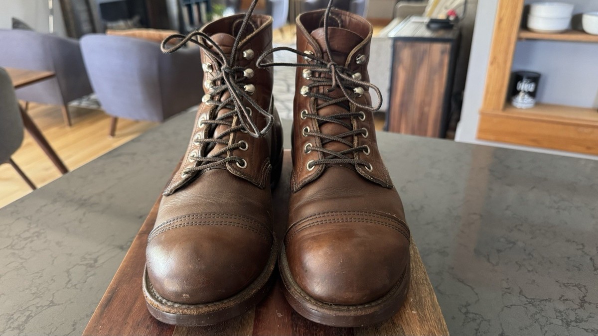 Red Wing Iron Ranger 8111 - Heritage - Amber Harness Leather - USA