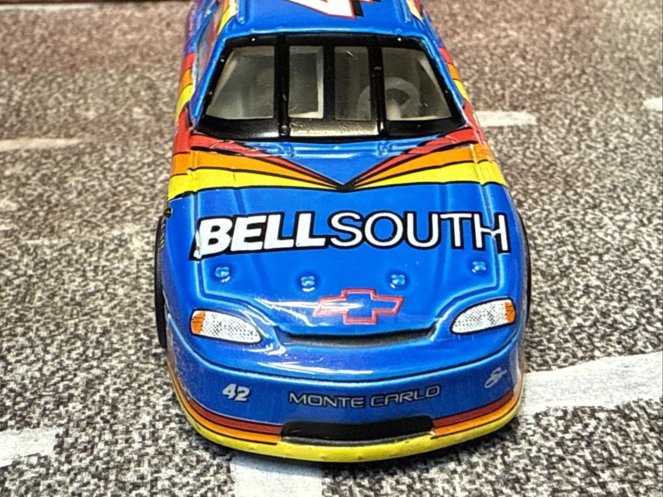 Joe Nemechek #42 Bell South 1999 1/64 Hot Wheels NASCAR diecast suelto Foto 4 de 4
