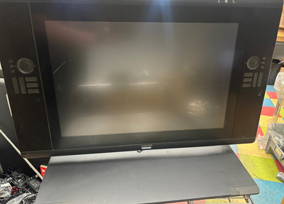 WACOM Cintiq 24HD 24.1'' LCD Tablet  DTK-2400