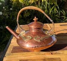 NICE LARGE ART NOUVEAU ARTS & CRAFTS ANTIQUE BRASS & COPPER KETTLE c1900