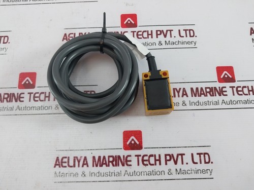 OMRON TL-N5ME1 Proximity Switch 200MA MAX - Picture 4 of 13