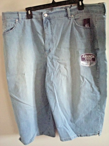 Ladies Gloria Vanderbilt Skimmer Capris 