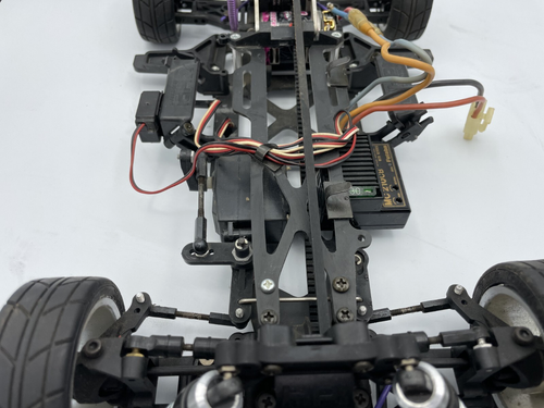For Parts HPI RS4 FRP Chassis mit Motor und Regler Oldtimer selten - Bild 12 von 18
