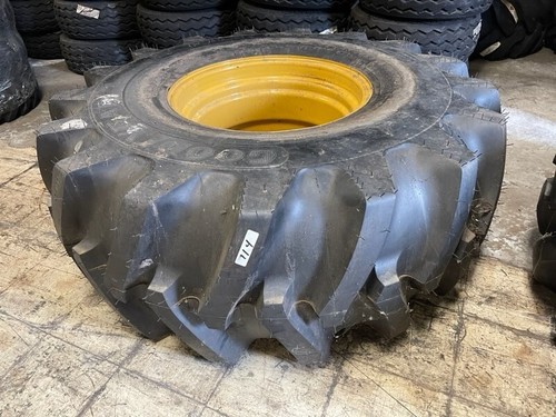 GOODYEAR LOGGER LUG (23.1X26) 16 PLY MOUNTED ON 16 BOLT WHEEL 423-8792 (EACH) - Picture 2 of 2