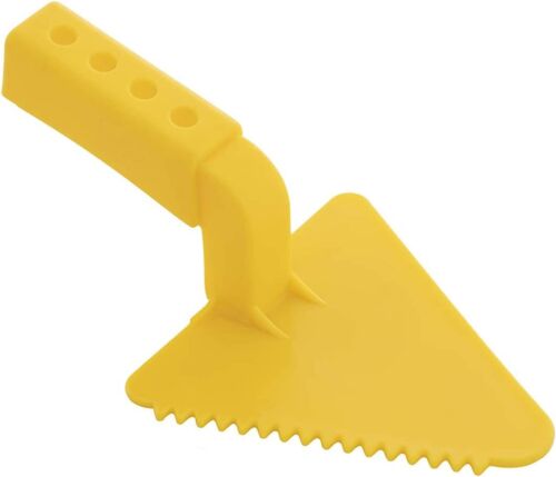 Snow Toy Trowel V-Shape - Kids Beach Sand Fun Toy Yellow Trowel - Picture 1 of 6