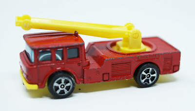 CORGI SNORKEL FIRE ENGINE イギリス製　ヴィンテージ Vintage Corgi Juniors Simon Snorkel Fire Engine Whizzwheels