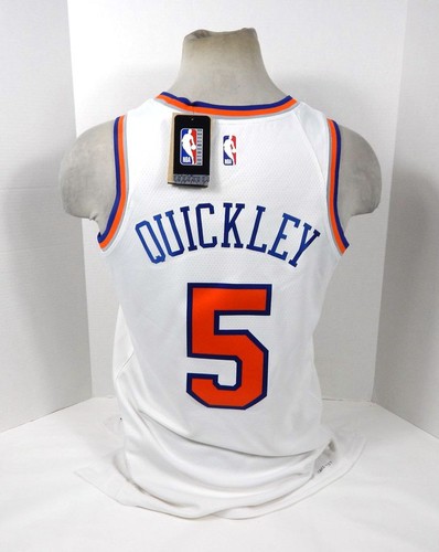 Camiseta deportiva blanca 2022-23 para hombre New York Knicks Immanuel Quickley #5 Swingman Sphere - Imagen 2 de 5