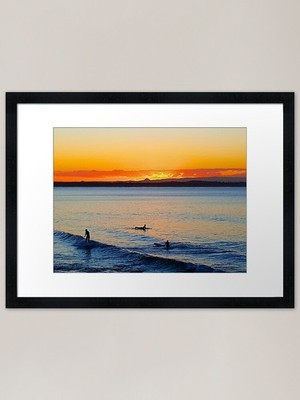 Beach Bliss surfen bei Sonnenaufgang Rahmen gerahmtes Wandbild Poster Leinwanddruck Bild