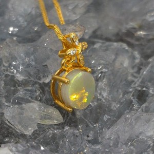 Authentic 'Night in Paris' Lightning Ridge Natural Dark Opal 1.00ct Gold-plated 925 Sil...