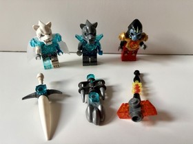 LEGO Legends of Chima Fire vs. Ice Sir Fangar's Sabre-Tooth Walker (70143)