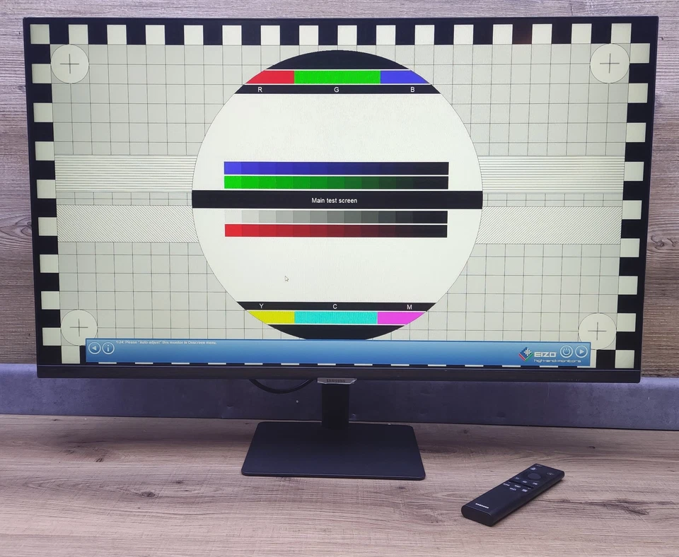 Samsung S32DM502EU Smart Monitor 32" FHD 1920x1080 HDR10 HDMI WLAN Tizen App - Bild 3 von 4