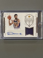 2014Panini National Treasures Game Worn Patch  Auto Vlade Divac /49 HOF Lakers