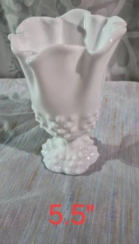 Vtg Fenton Milk Glass Swung Hobnail Pedestal Handkerchief Vase 5.5" White