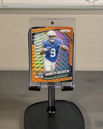 2025 Panini Prizm Football Orange Wave Kenneth Walker III #272