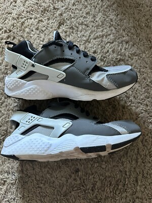 Nike Huarache Run Kids Trainers Shoe FV5603-002 Size