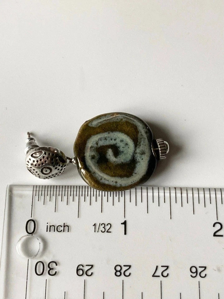 Brincos postes de contas Brighton Kazuri - Imagem 4 de 4