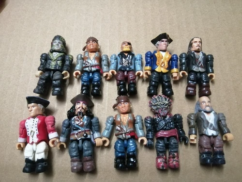 Mega Bloks Pirates of the Caribbean Cutler Captain Octopus Figure Set Toy - Picture 2 of 9