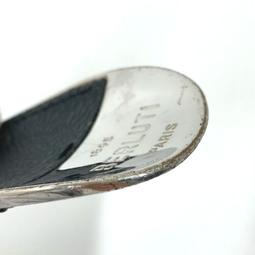 Berluti calligraphy Logo Shoehorn Bag Charm Key Holder Leather / Metal Black - Foto 8 di 13