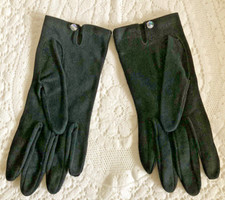 VTG MCM Ladies Black gloves with iridescent button trim