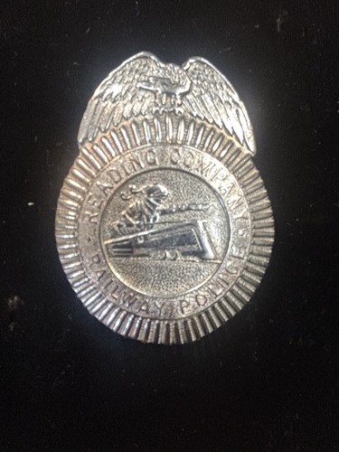 READING COMPANY RAILWAY BADGE # 56