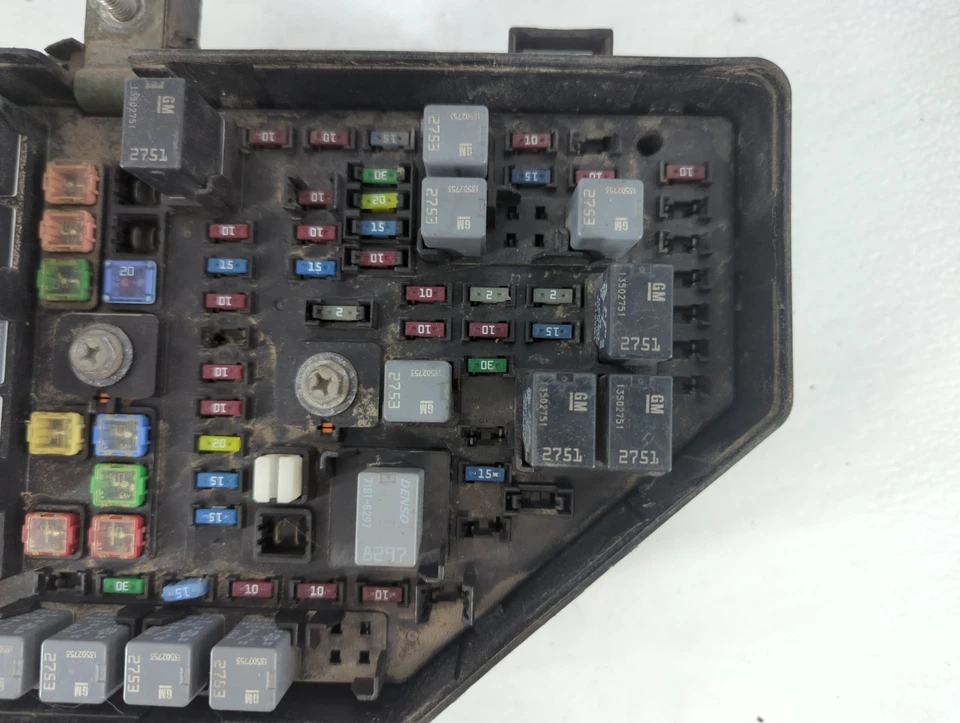 Módulo de relé de caja de fusibles Cadillac Cts 2008-2009 25892798 ZYO4D Foto 4 de 4