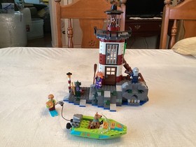 LEGO SCOOBY-DOO HAUNTED LIGHTHOUSE, SET 75903!!