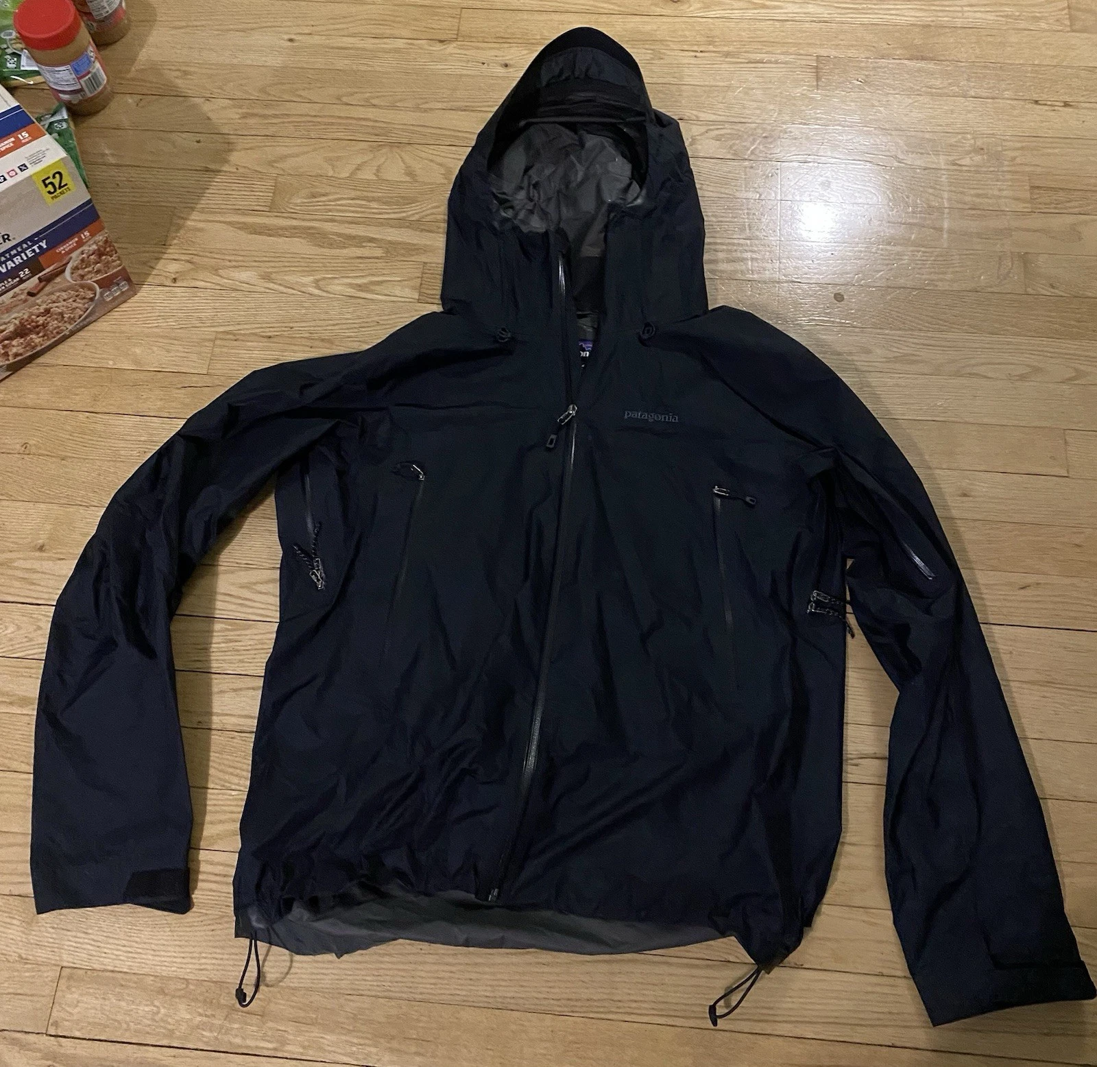 Men’s Patagonia Super Cell Goretex 2L Paclite Size Large