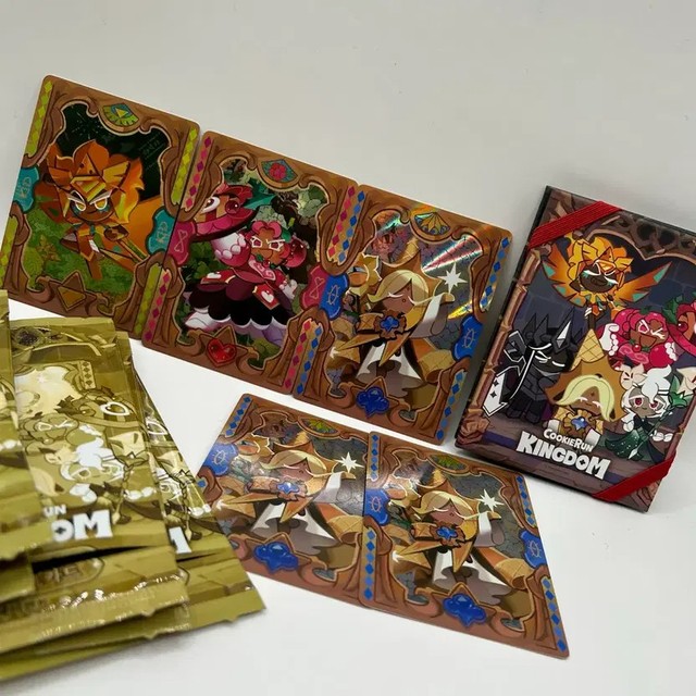 Cookie Run 5th Anniversary Photo Card & Accordion Book Set