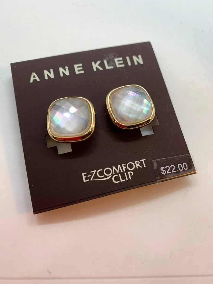 Brincos Anne Klein tom dourado falso esfregão Ez clipe conforto AK 101 US$ 22 - Imagem 4 de 4