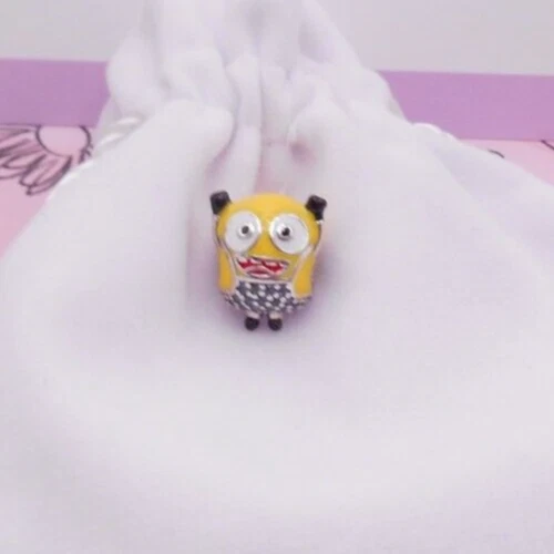 纯银水晶 MINIONS BOB DESPICABLE ME 手镯小饰品珠子和口袋! — 第 3/4 张图片