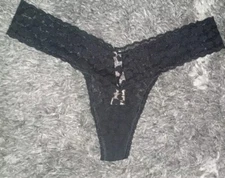 NeW Vs The Lacie Vintage Heart lace one size thong Panty Black