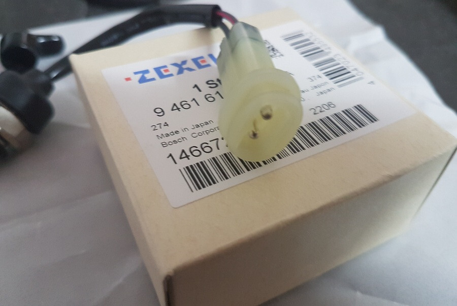 専用出品　kg様 New Zexel VE Fuel Injection Pump Pulse Generator 9461611840