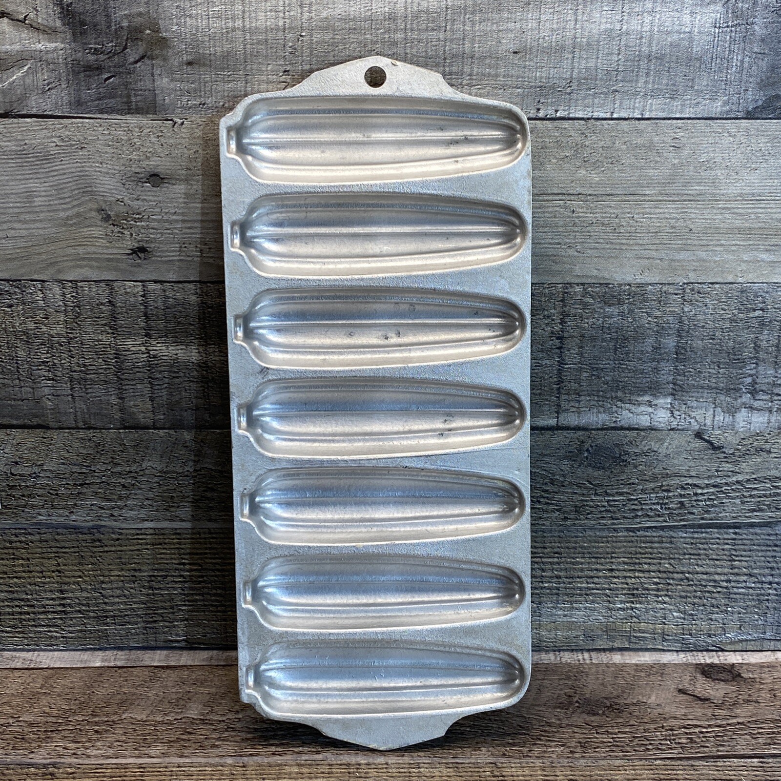 Vtg WearEver Corn Bread Stick Baking Pan Cast Aluminum Mold Southern