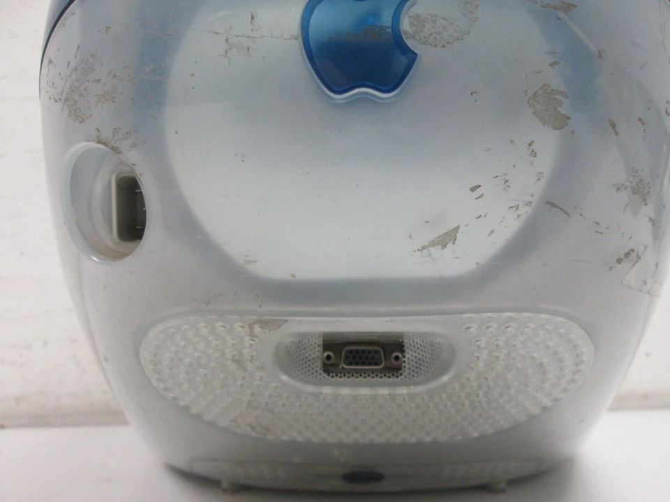 APPLE iMAC ALL IN ONE EMC1857 MODELLO M5521 64MB RAM NO HDD NO OS USATO - Immagine 3 di 4