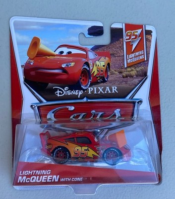 MATTEL 2013 Disney-PIXAR "CARS" LIGHTNING McQUEENS "LIGHTNING McQUEEN WITH CONE"　マテル　「カーズ」　ライトニングマックイーンズ　「ラ khxv5rg Mattel Disney Pixar Cars Lightning McQueen with Cone New In