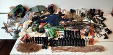 Lot a trier Big Jim Action Man Gi Joe Vetements Accessoires Parachute Casques