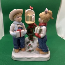 1991 Denim Days Sharing the Joy of Christmas Homco Figurine 57064 Mailbox Kids